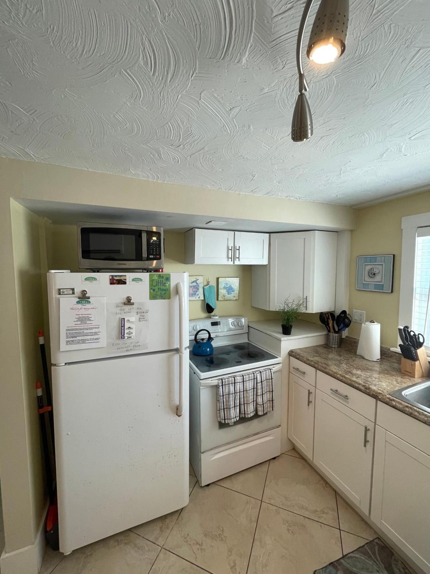 Cozy Beach Rental 1B/1B Сант Пит Бич Экстерьер фото